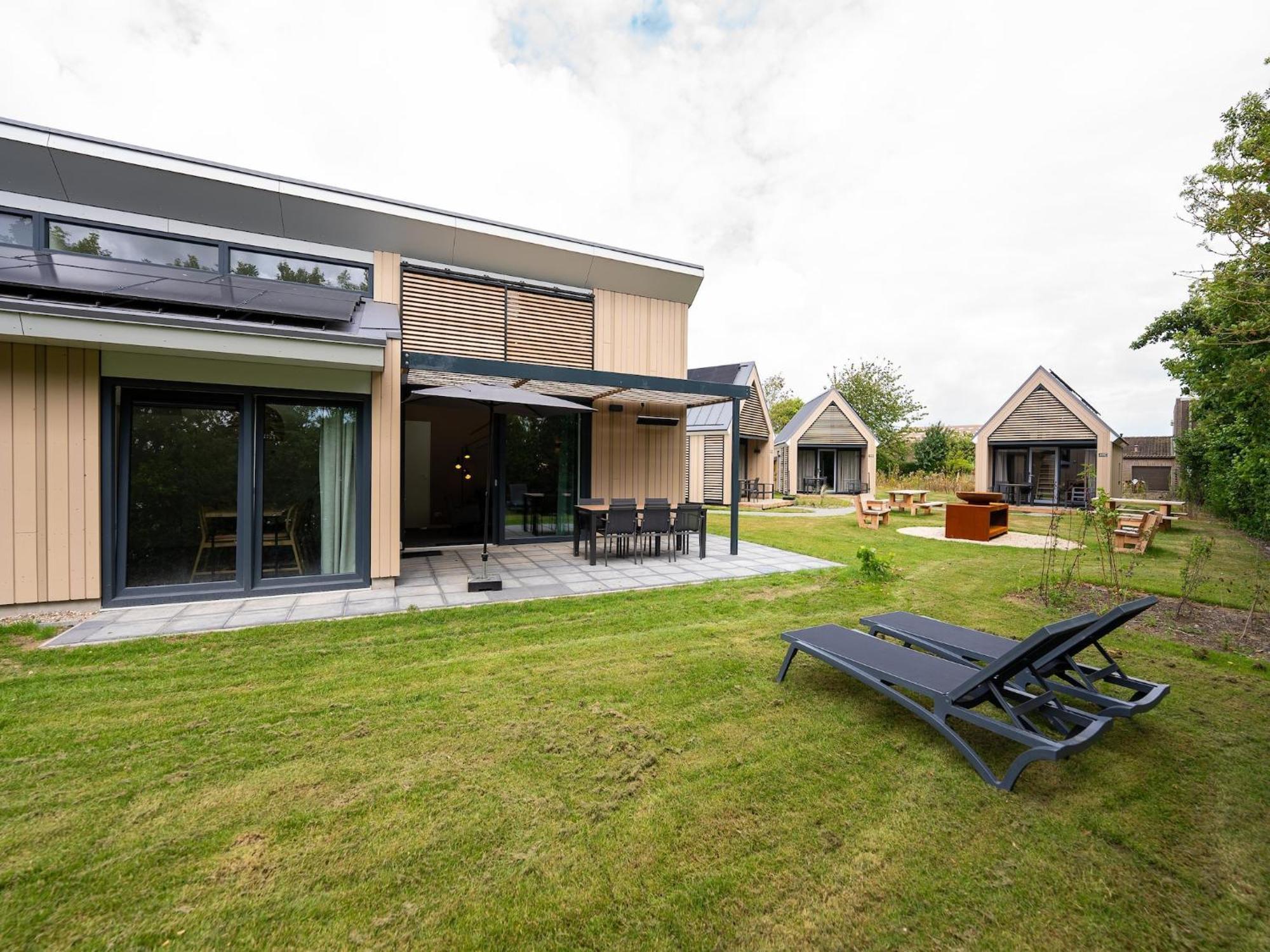 Vakantiehuis Luxurious With Sauna, In A Park, 900 M From The Breskens