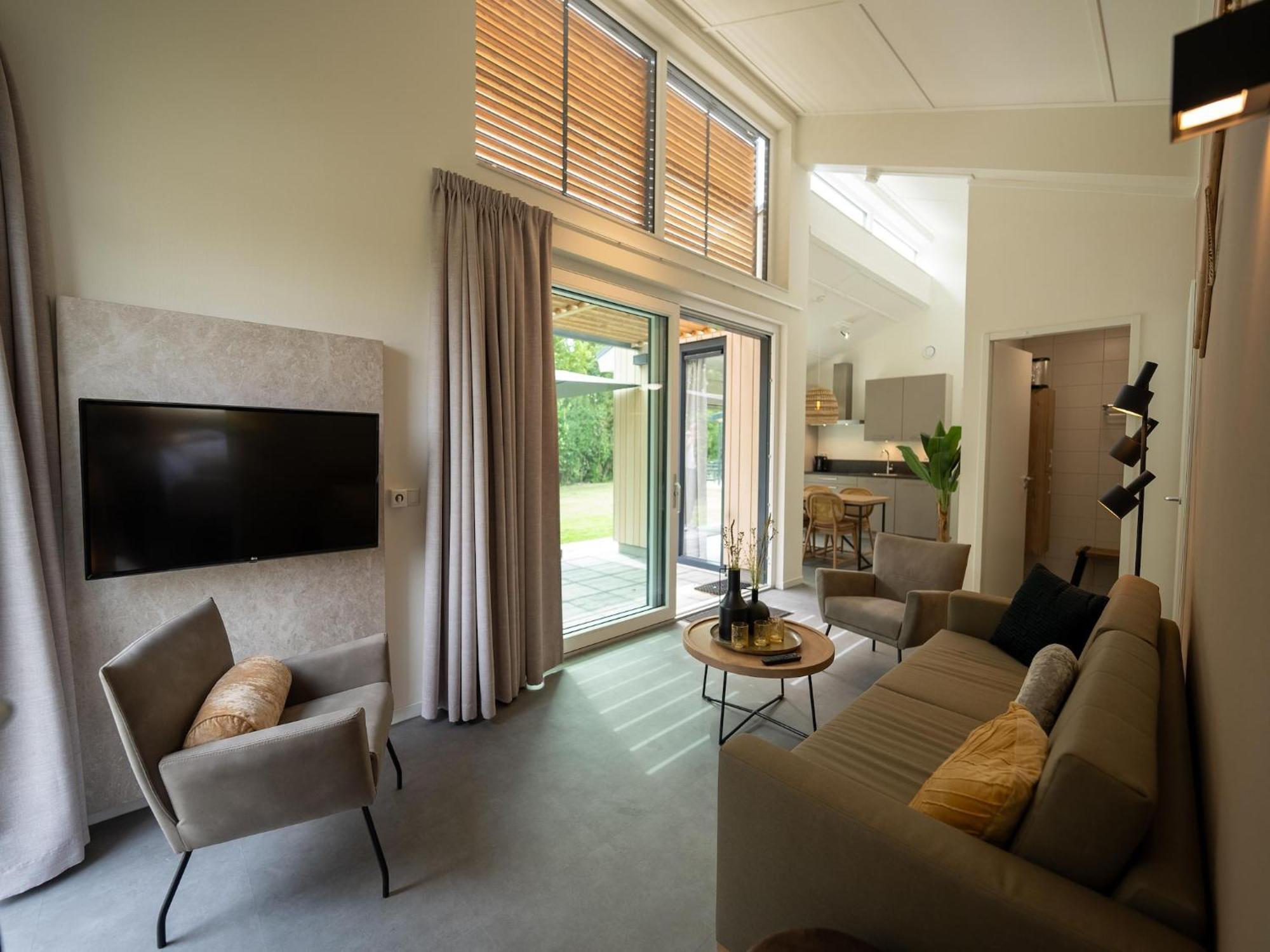 Luxurious With Sauna, In A Park, 900 M From The Vakantiehuis
